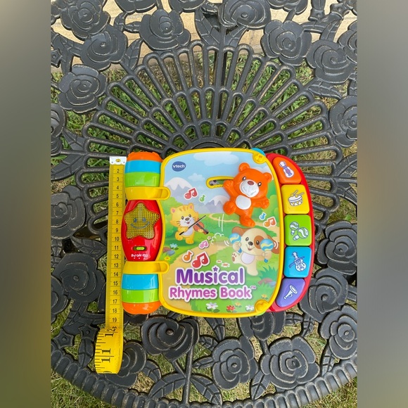 VTech Musical Rhymes Book Color Red for 6 Months to 3 Years - Picture 7 of 9